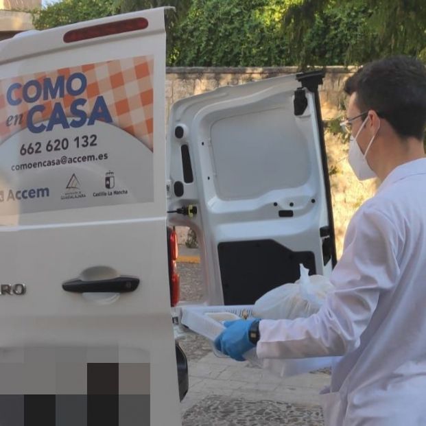 Furgoneta de reparto "Como en casa" Furgoneta de reparto "Como en casa"