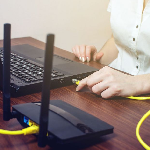 6 errores que hacen que tu router emita uña señal wifi se... 6 errores que hacen que tu router emita uña señal wifi se...