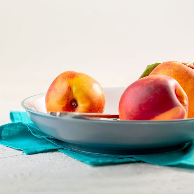bigstock Ripe Organic Nectarines In A W 390926546 bigstock Ripe Organic Nectarines In A W 390926546
