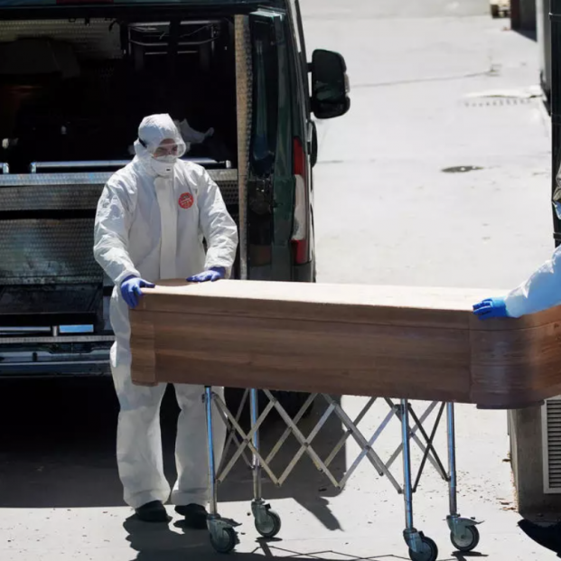 La pandemia colapsa los hospitales de Madrid La pandemia colapsa los hospitales de Madrid