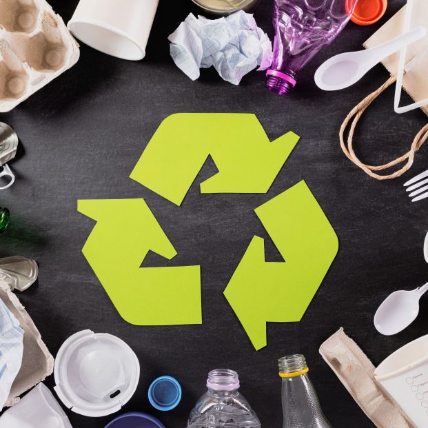 Los mayores, cada vez más comprometidos con el sistema de reciclaje