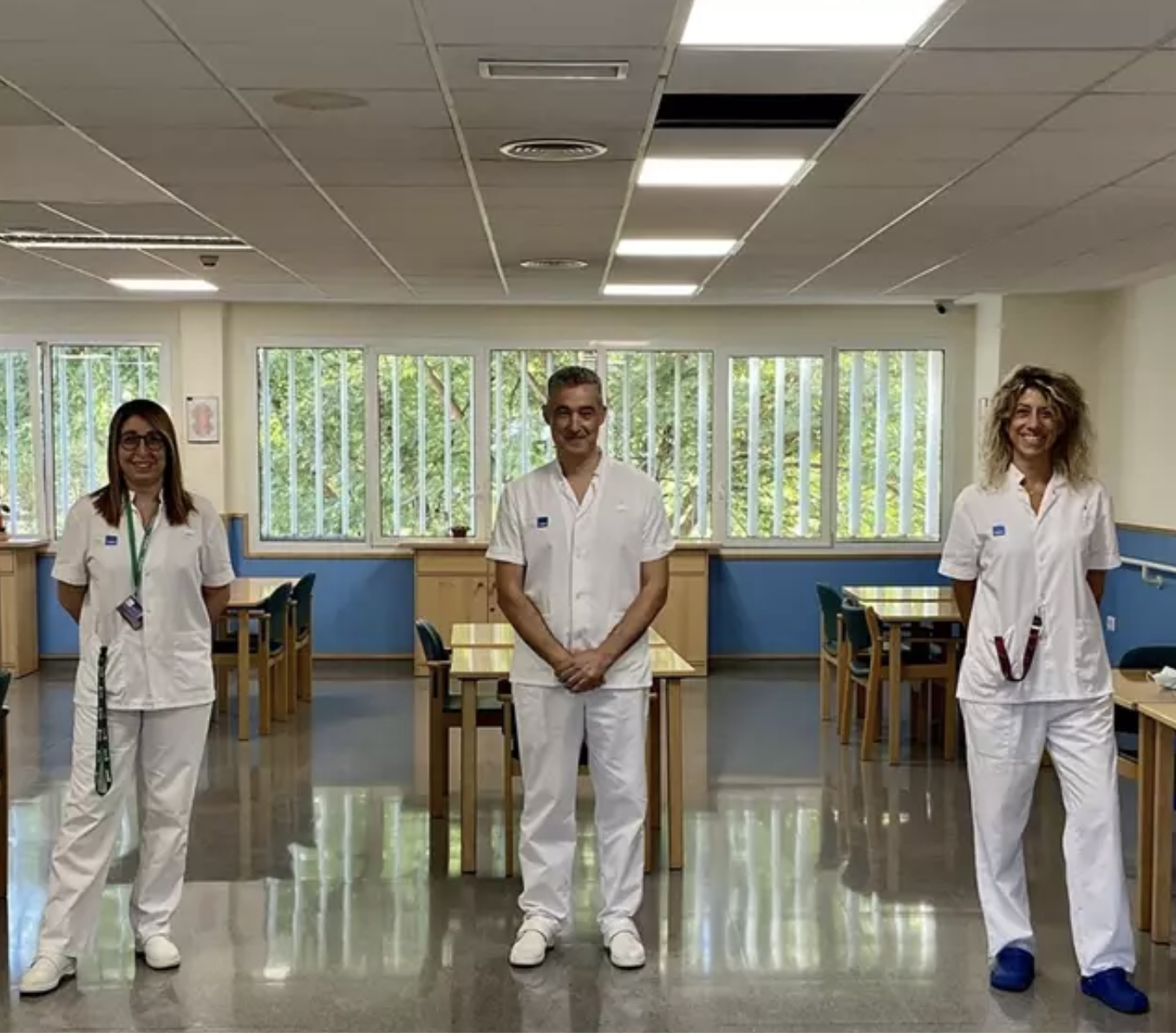 Un modelo de atención integral evita el deterioro de los mayores ingresados con Covid-19Noemí Martín, Gabriel Vallecillo y Marta Anguera, algunos de los autores del estudio del Hospital del Mar que demuestra que aplicar un modelo de atención integral evita el deterioro de los pacientes geriátricos ingresados con Covid-19. - HOSPITAL DEL MAR Un modelo de atención integral evita el deterioro de los mayores ingresados con Covid-19Noemí Martín, Gabriel Vallecillo y Marta Anguera, algunos de los autores del estudio del Hospital del Mar que demuestra que aplicar un modelo de atención integral evita el deterioro de los pacientes geriátricos ingresados con Covid-19. - HOSPITAL DEL MAR