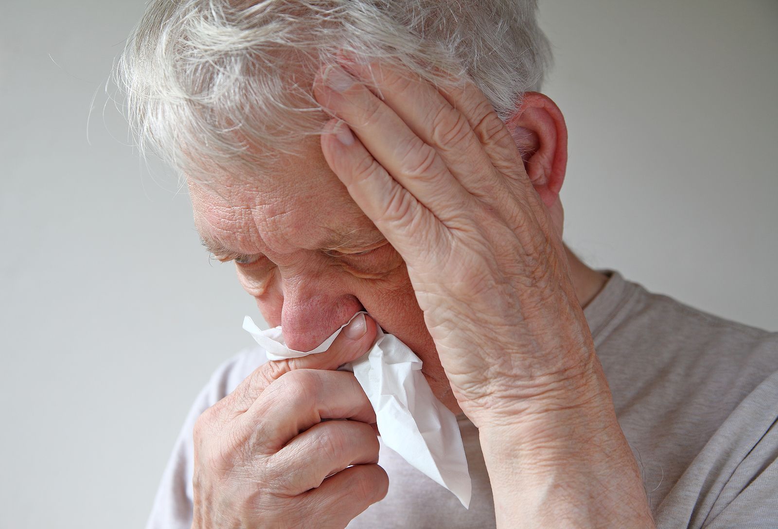 Un estudio evidencia que el coronavirus llega al cerebro a través de la nariz