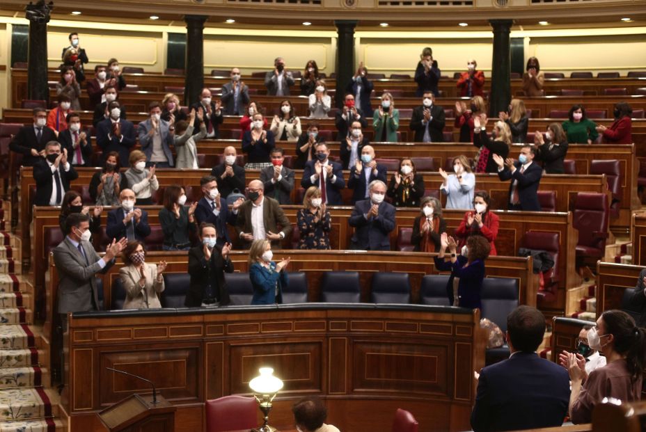Aprobación de los PGE en el Congreso (E. Parra. POOL / Europa Press) Aprobación de los PGE en el Congreso (E. Parra. POOL / Europa Press)