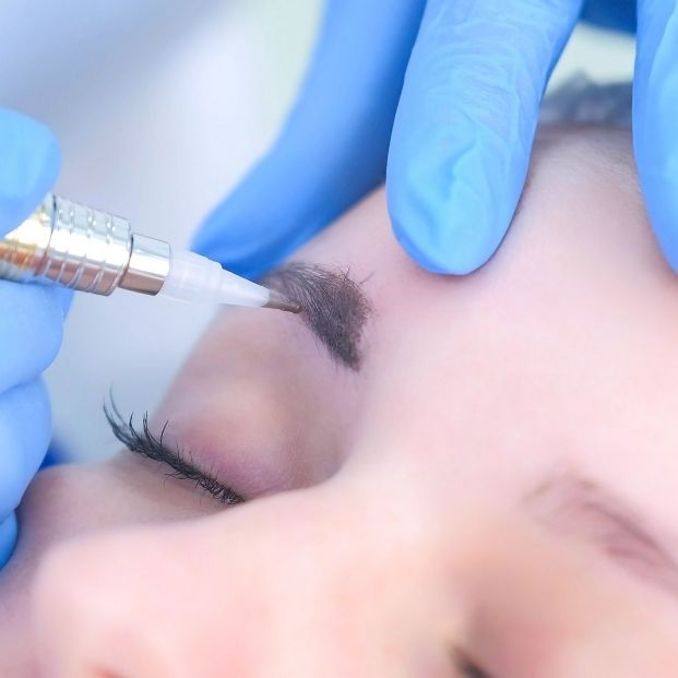 Cómo maquillar tus cejas para que vuelvan a tener densidad y le quiten años a tu mirada Foto: bigstock Cómo maquillar tus cejas para que vuelvan a tener densidad y le quiten años a tu mirada Foto: bigstock