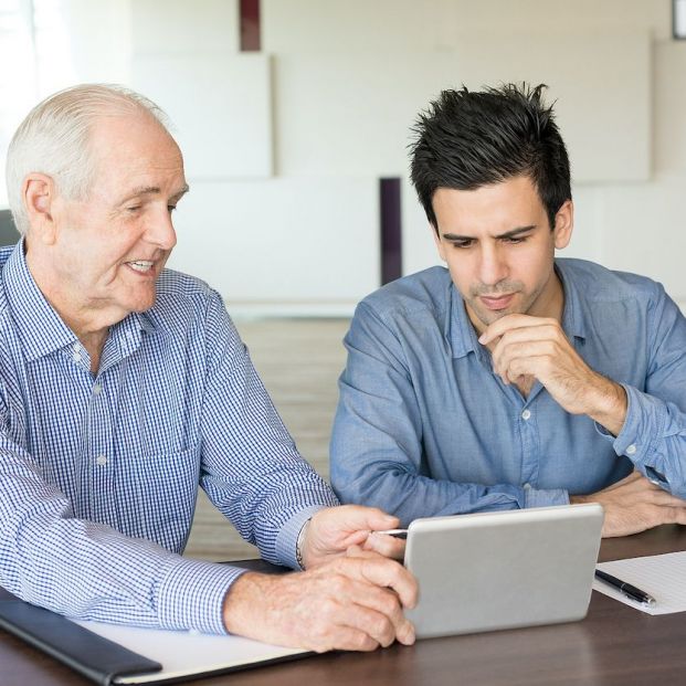 bigstock Programas de mentoring