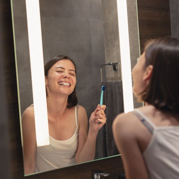 Hablar solo es bueno Hablar solo es bueno