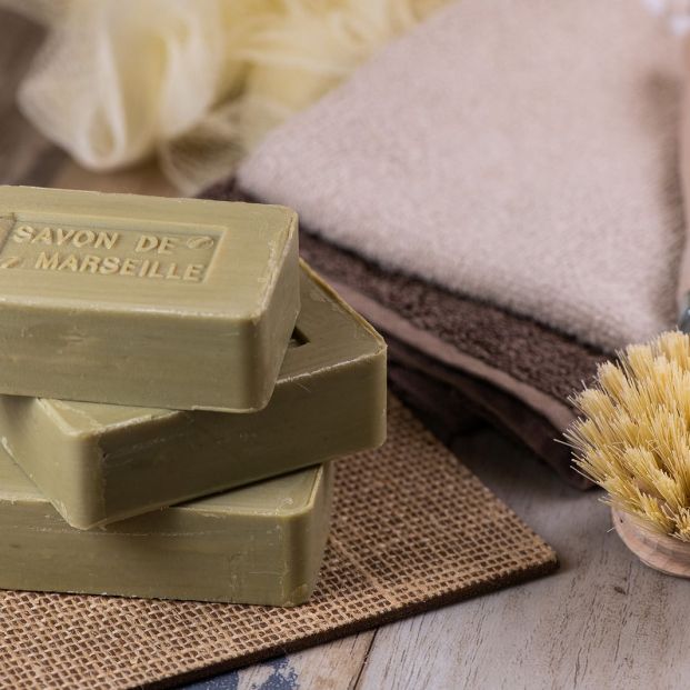 Di adiós al olor a ajo y cebolla de las manos con estos remedios caseros Foto: bigstock Di adiós al olor a ajo y cebolla de las manos con estos remedios caseros Foto: bigstock