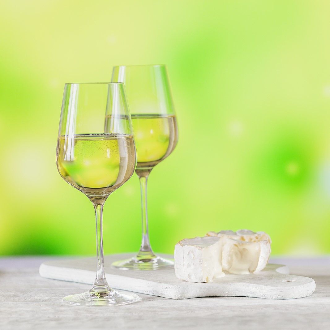 Cinco vinos blancos del Lidl por menos de 5 euros