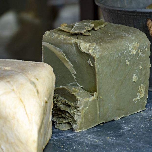 Usos del jabón de Marsella para la higiene personal y tareas domésticas Foto: bigstock Usos del jabón de Marsella para la higiene personal y tareas domésticas Foto: bigstock