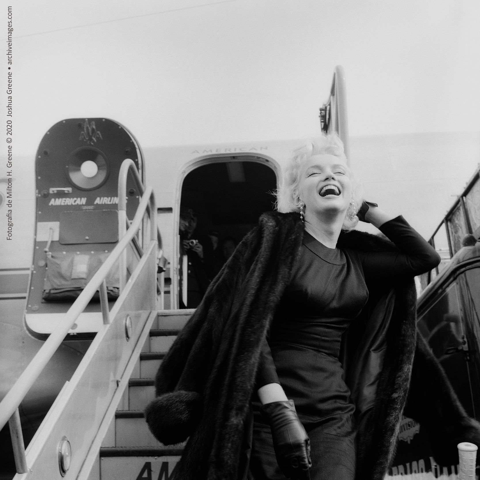 Sesión para American Airlines. Febrero, 1956.Foto de Milton H. Greene 2020 Joshua Green