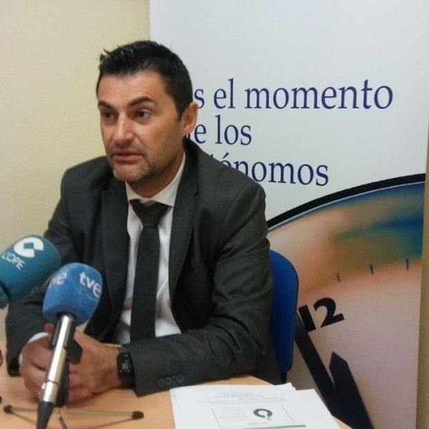 El presidente de UPTA, Eduardo Abad. Los autónomos quieren cobrar el subsidio de mayores de 52 años El presidente de UPTA, Eduardo Abad. Los autónomos quieren cobrar el subsidio de mayores de 52 años