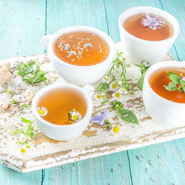 bigstock Infusiones para dormir mejor bigstock Infusiones para dormir mejor