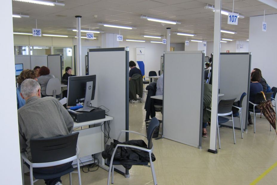 Revisar el borrador y hacer cuentas, claves para acertar en la declaración de la Renta