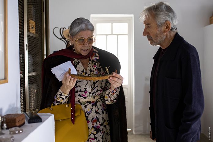 El inconvenienteKiti Manver y José Sacristan El inconvenienteKiti Manver y José Sacristan