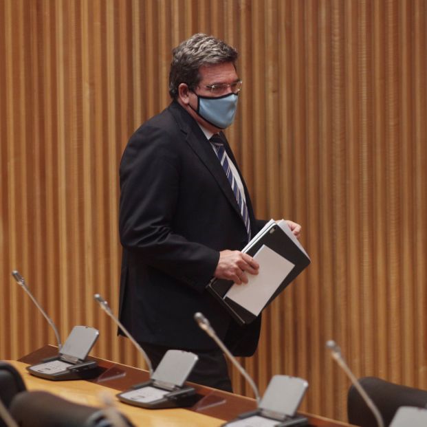 El Gobierno da marcha atrás y no eleva de momento el periodo de cálculo de las pensiones El Gobierno da marcha atrás y no eleva de momento el periodo de cálculo de las pensiones