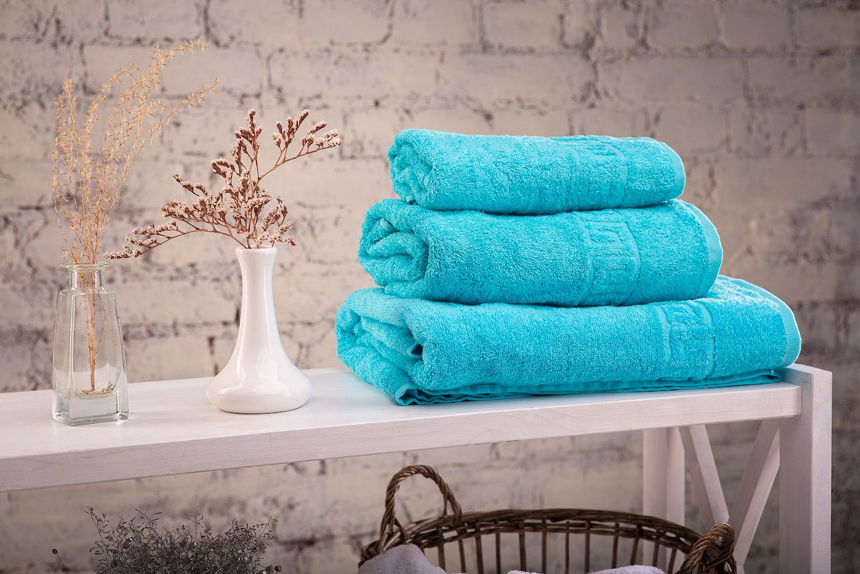 Cómo mantener suaves y esponjosas tus toallas