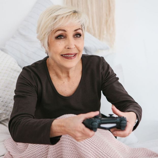 Los mayores japoneses ya disponen de un lugar específico para disfrutar de los videojuegos Foto: bigstock Los mayores japoneses ya disponen de un lugar específico para disfrutar de los videojuegos Foto: bigstock