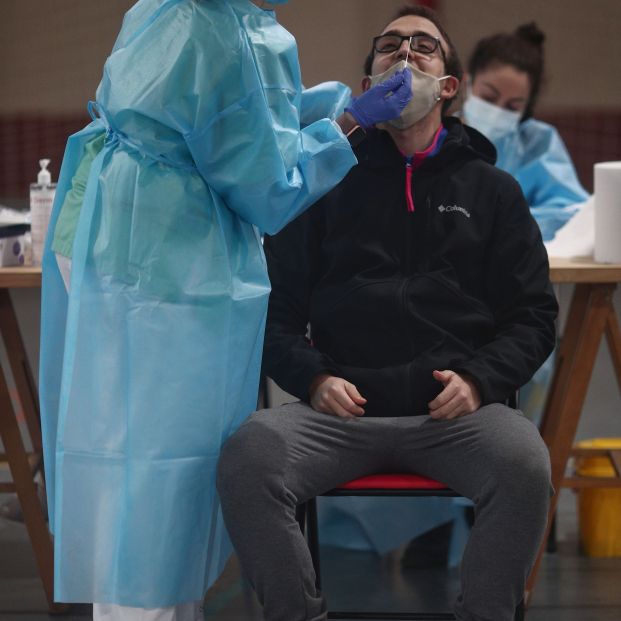 La Comunidad Madrid detecta 410 asintomáticos en los tests en universidades