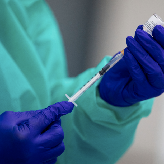 Semejanzas y diferencias entre las vacunas de Pfizer, Moderna y AstraZeneca contra la covid-19 Foto: Europa Press