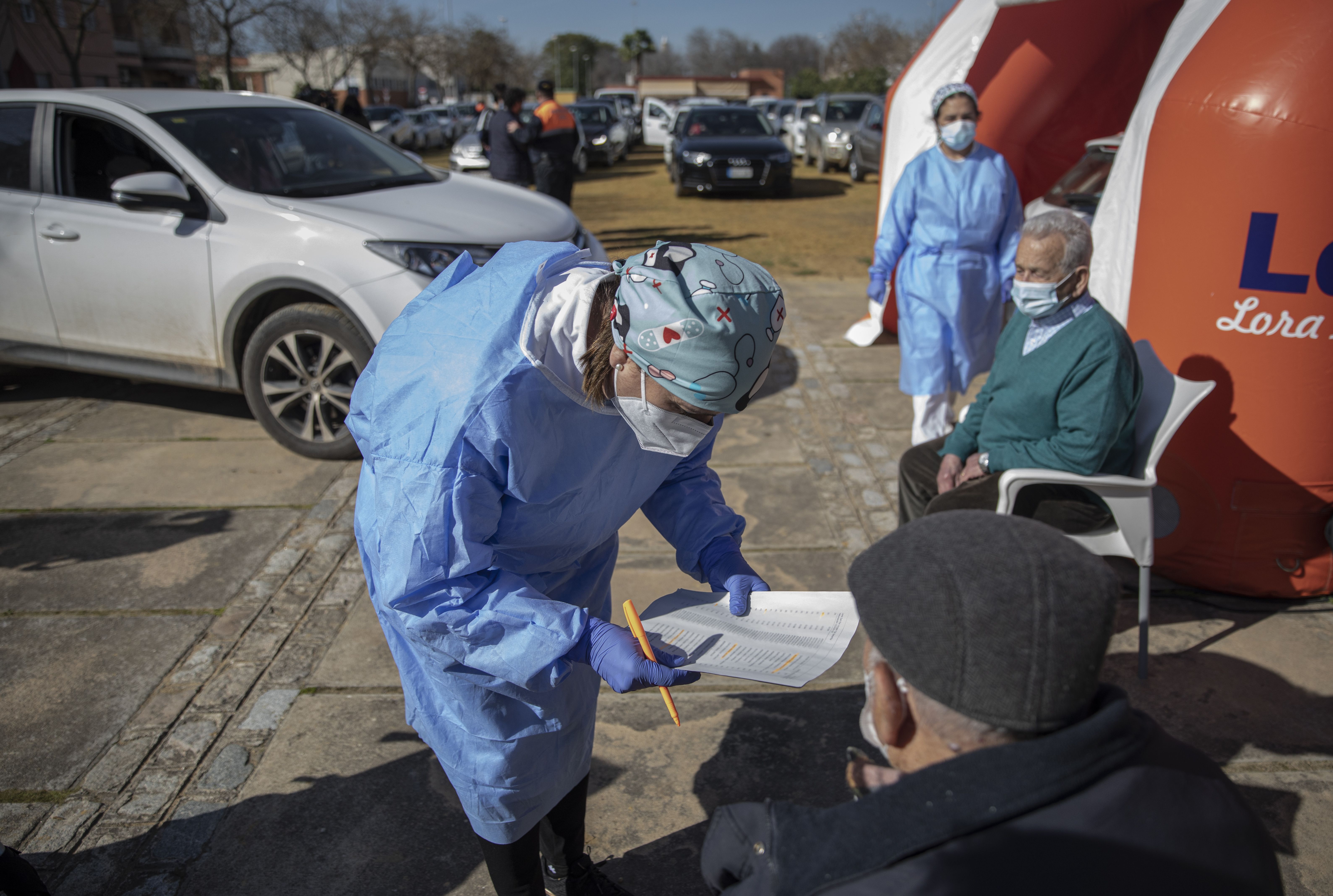 Las vacunas volverán a ponerse por edades: estos son los próximos en inmunizarse