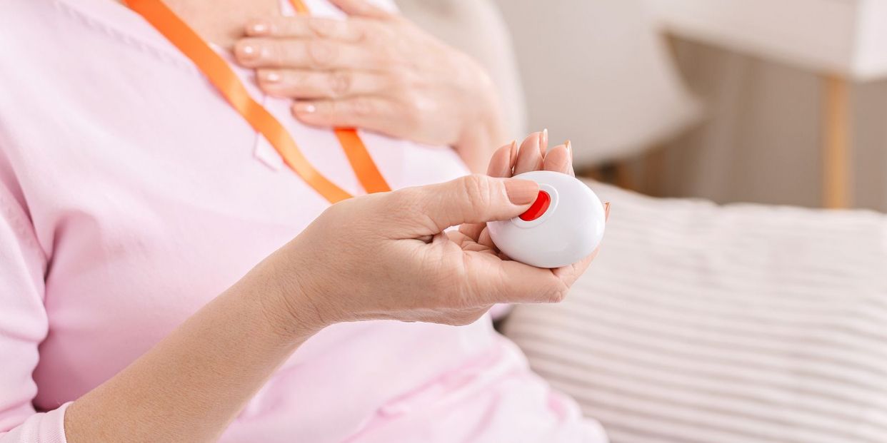 Seguridad en casa para los mayores (Foto Bigstock) 3 Seguridad en casa para los mayores (Foto Bigstock) 3