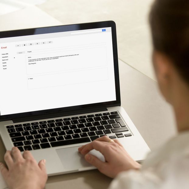 ¿Cómo puedo saber si alguien está entrando en mi correo de Gmail?Foto: bigstock