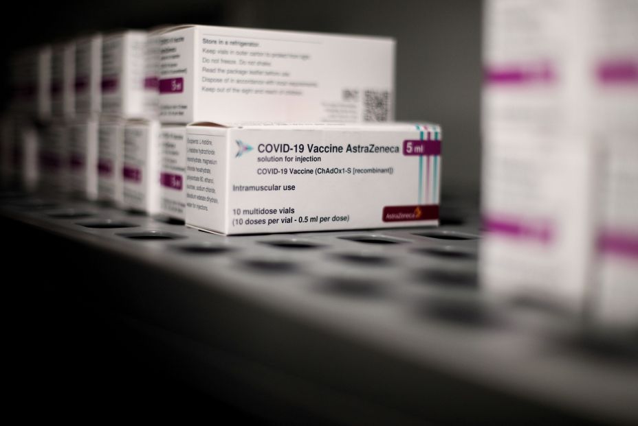 Nuevo retraso de AstraZeneca que solo entregará a la UE la mitad de las vacunas acordadas. Foto: Europa Press Nuevo retraso de AstraZeneca que solo entregará a la UE la mitad de las vacunas acordadas. Foto: Europa Press