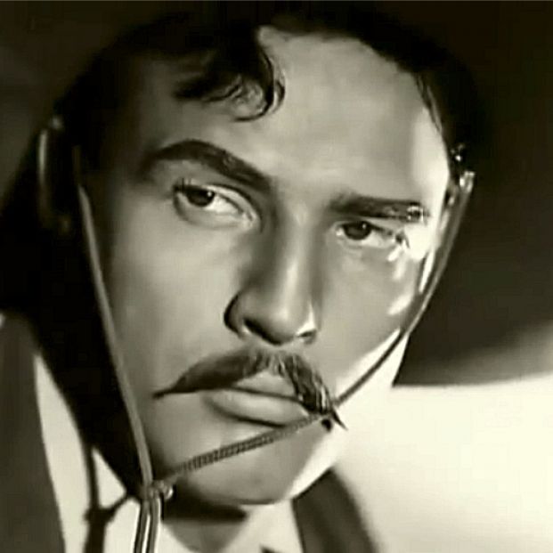 Marlon BrandoViva Zapata