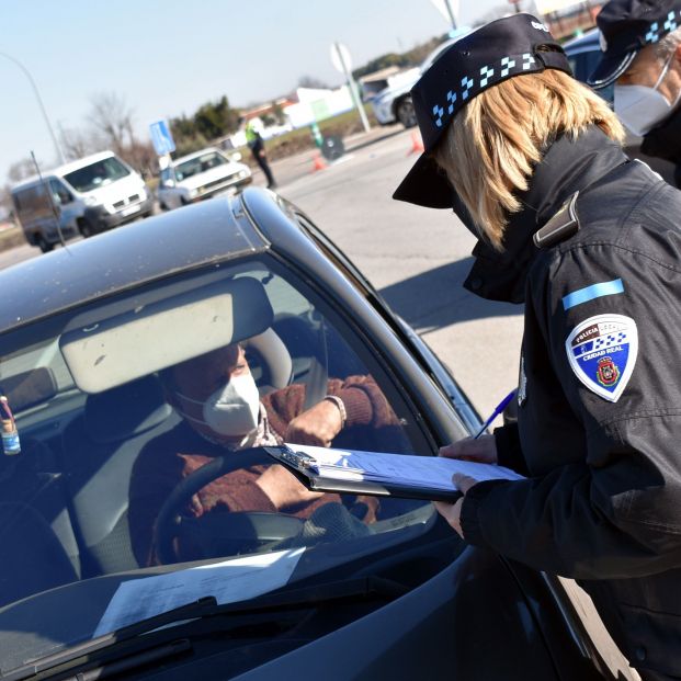 Controles de confinamiento. Foto: Europa Press Controles de confinamiento. Foto: Europa Press