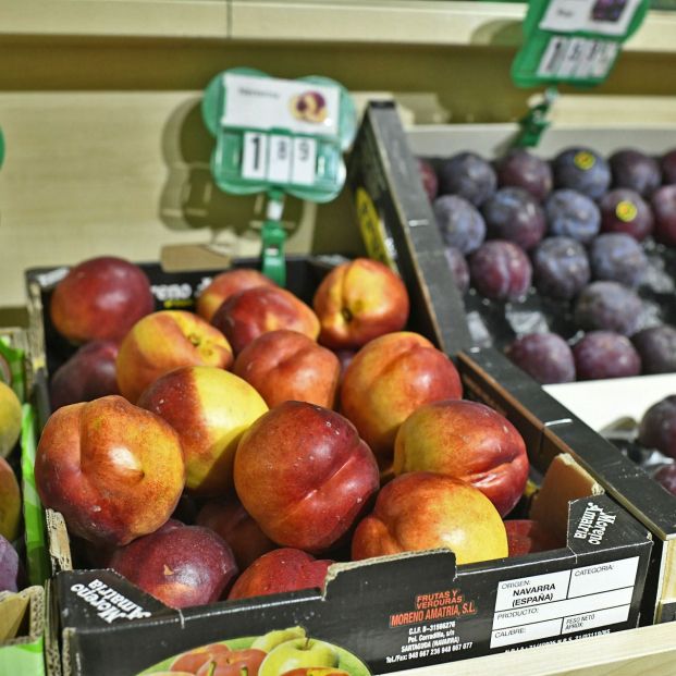 Las manzanas están recudieras de una capa de cera en su forma natural(Europapress)