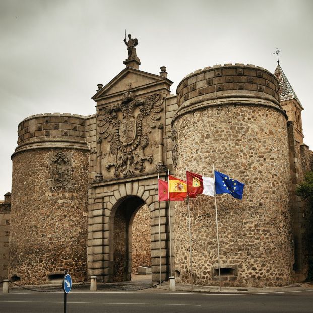 bigstock Hinge door in Toledo town with 397183616