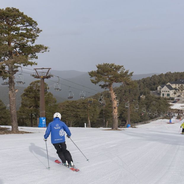 Pista del bosque. Estacion de esquí de Navacerrada. Foto Europa Press Pista del bosque. Estacion de esquí de Navacerrada. Foto Europa Press
