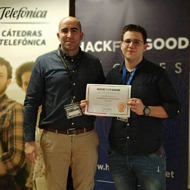 Francisco Javier (dcha.). Francisco Javier (dcha.).