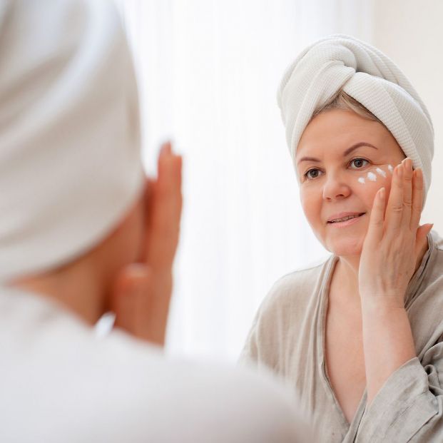 Lo que hacemos mal al ponernos la crema hidratante Lo que hacemos mal al ponernos la crema hidratante