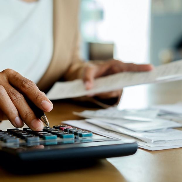 bigstock Declaración anual de rentas del subsidio de mayores de 52 años bigstock Declaración anual de rentas del subsidio de mayores de 52 años