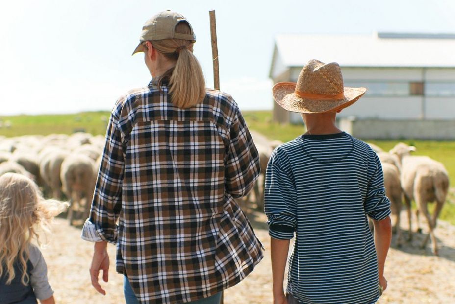 bigstock Rear On Caucasian Mother Sheph 389107207 bigstock Rear On Caucasian Mother Sheph 389107207