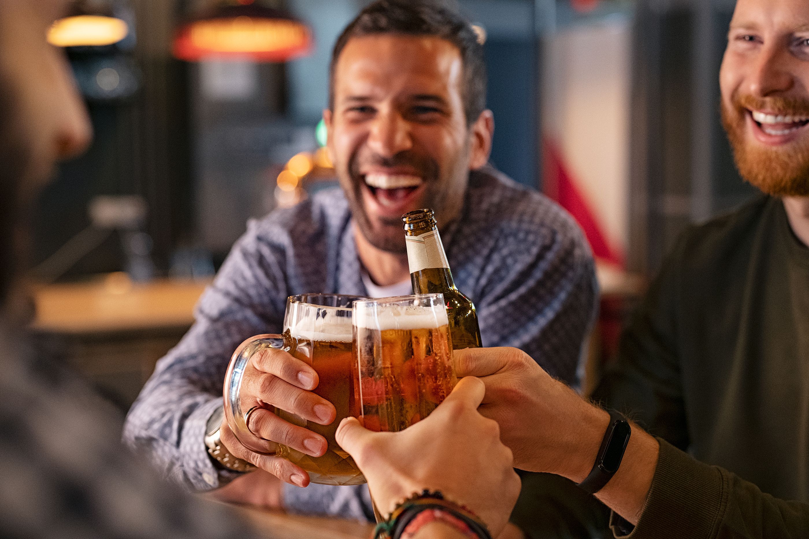 El consumo de cerveza se desploma en España : estos pueden ser los motivos- Foto: Bigstock 