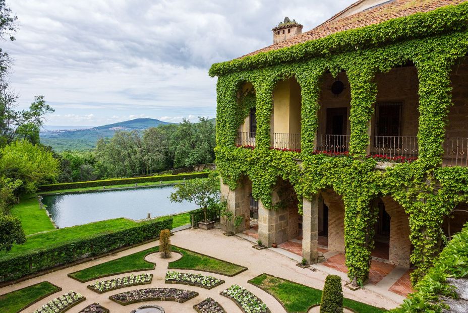 bigstock Cuacos De Yuste SpainMay226651153