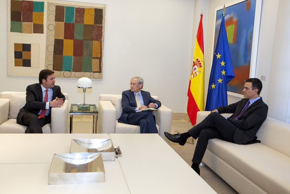 El Presidente del Gobierno se reúne con 65Ymás y muestra su apoyo a los mayores El Presidente del Gobierno se reúne con 65Ymás y muestra su apoyo a los mayores