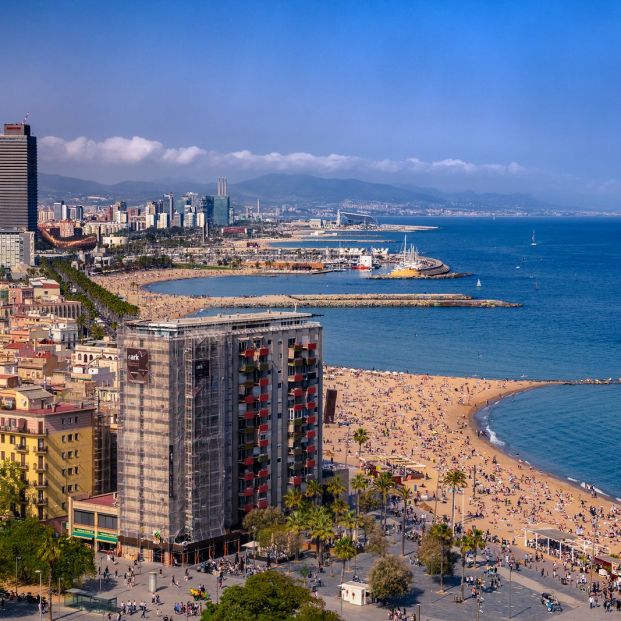 Playas urbanas Barcelona(bigstock) Playas urbanas Barcelona(bigstock)