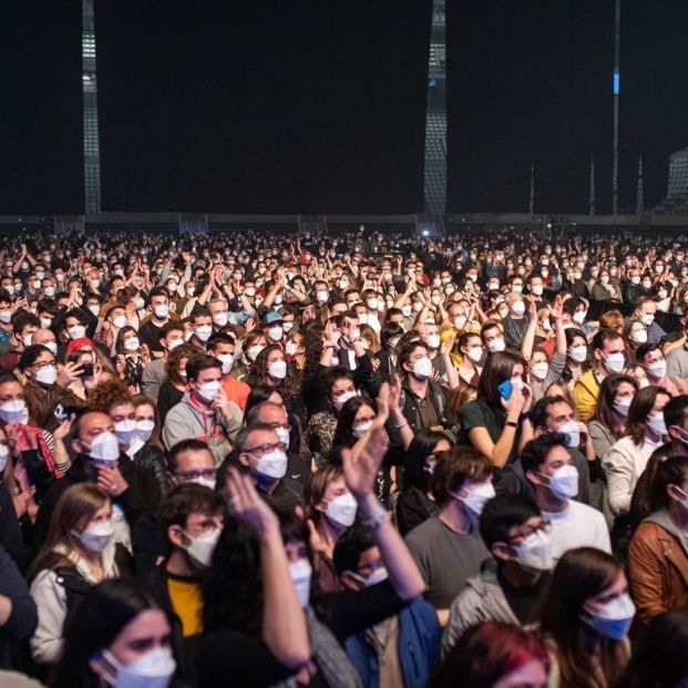 EuropaPress 3624520 5000 personas asisten concierto love of lesbian palau sant jordi barcelona EuropaPress 3624520 5000 personas asisten concierto love of lesbian palau sant jordi barcelona