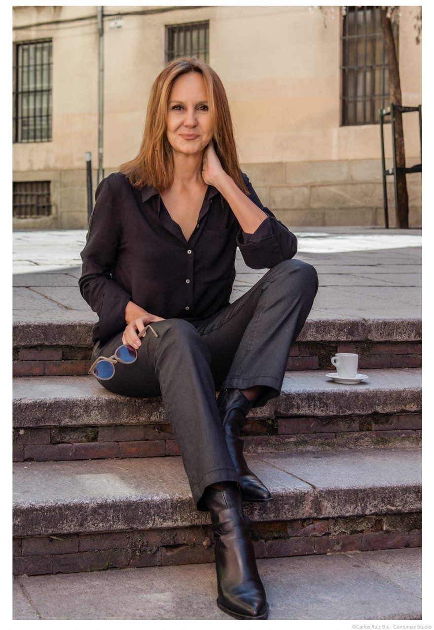 María Dueñas: "Tener tantos lectores es un estímulo para no bajar la guardia". Foto: Carlos Ruíz para Editorial Planeta María Dueñas: "Tener tantos lectores es un estímulo para no bajar la guardia". Foto: Carlos Ruíz para Editorial Planeta