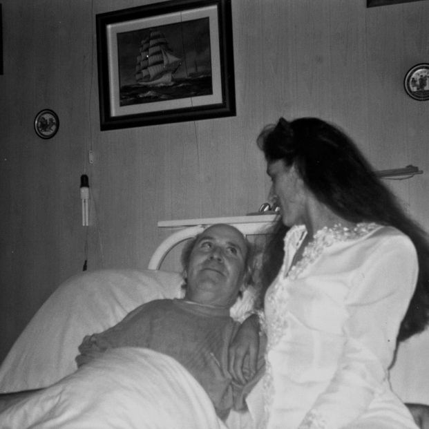 Ramón Sampedro y Ramona Maneiro. El escritor fue de los primeros en abrir el debate sobre la despenalización de la eutanasia en nuestro país (Europa Press) Ramón Sampedro y Ramona Maneiro. El escritor fue de los primeros en abrir el debate sobre la despenalización de la eutanasia en nuestro país (Europa Press)