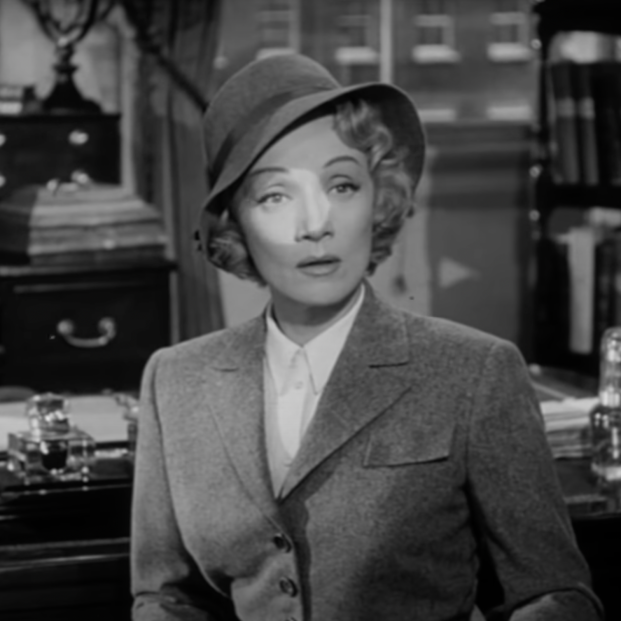 Marlene Dietrich es Christine Vole/Helm en 'Testigo de cargo'(1957)