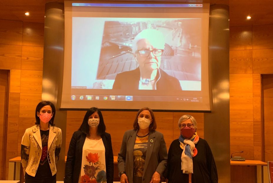 05.05.2021 Foto Sra. Tricio 2 (1) 05.05.2021 Foto Sra. Tricio 2 (1)