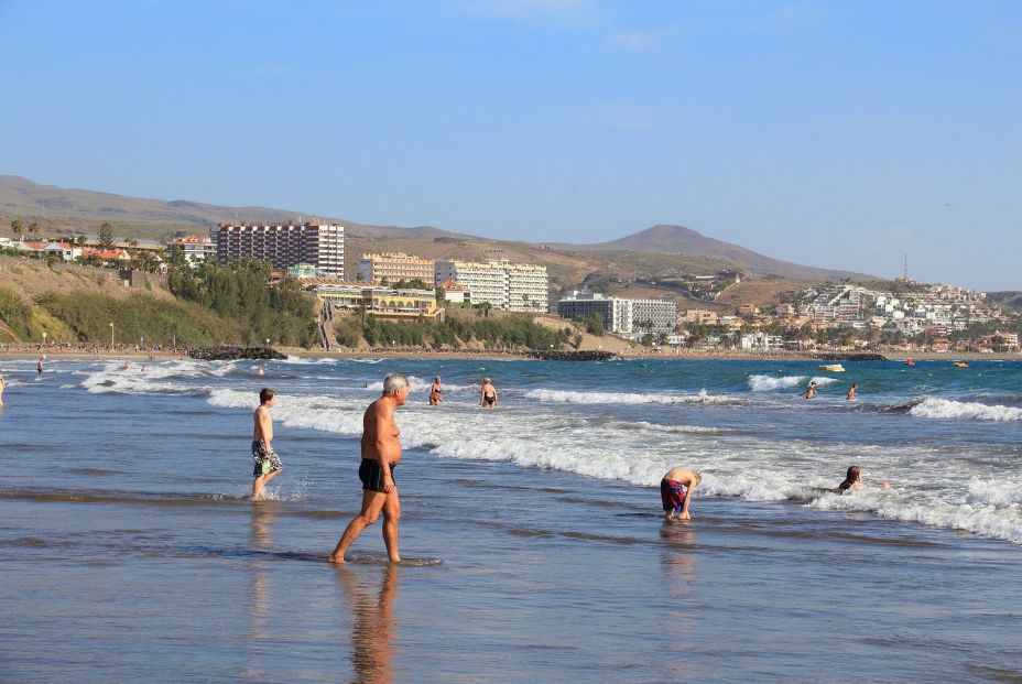 A la caza del jubilado vacunado: Las alternativas a los viajes del Imserso se adelantan al Gobierno A la caza del jubilado vacunado: Las alternativas a los viajes del Imserso se adelantan al Gobierno