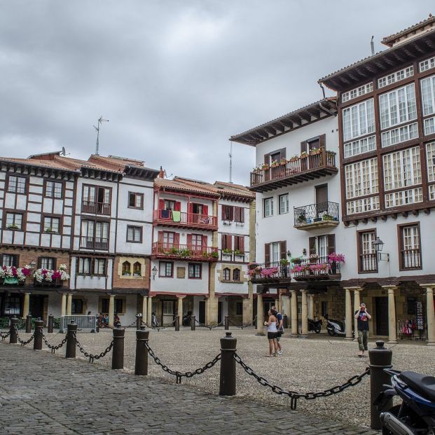 Los pueblos más populares de España por provincias. Hondarribia Foto: bigstock