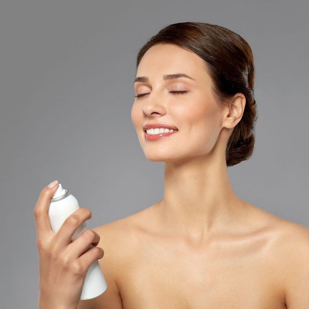 Cómo llevar maquillaje y protección solar Cómo llevar maquillaje y protección solar