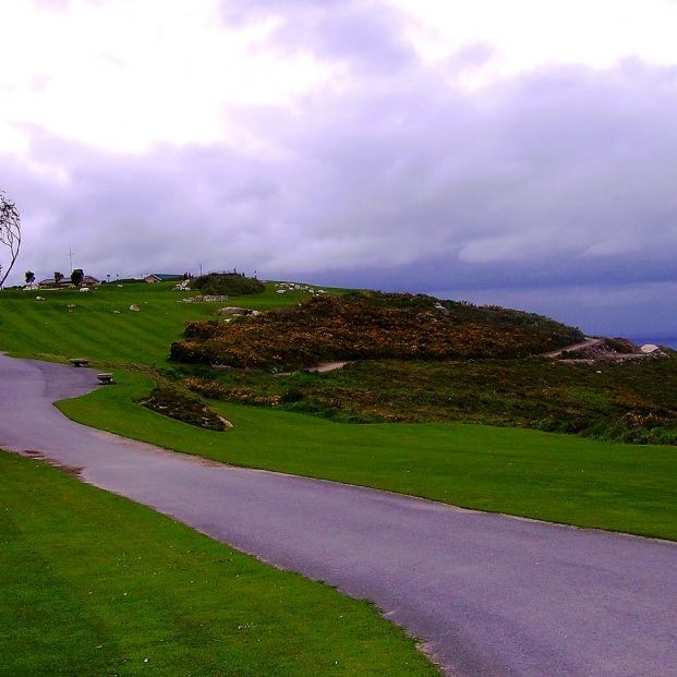 ¡A los pedales! Rutas en bici para todas las edades Foto: bigstock ¡A los pedales! Rutas en bici para todas las edades Foto: bigstock